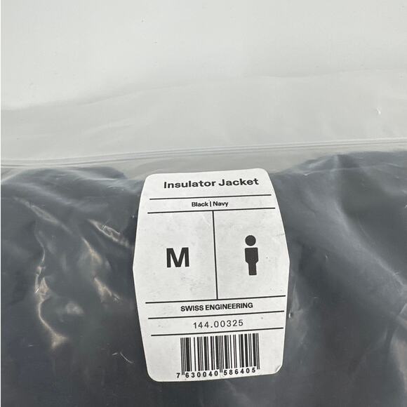 On Black Navy Insulator Jacket Size M - Picture 3 of 11